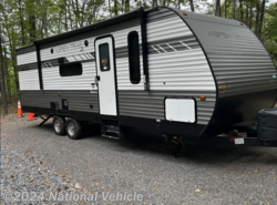 Used 2022 Dutchmen Aspen Trail LE 26BH available in Kingston, New York