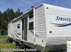 Used 2006 Keystone Sprinter 303BHS available in Willow Creek, California