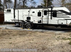 Used 2021 Heartland Mallard 32 available in Douglasville, Pennsylvania