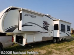 Used 2008 Keystone Everest 305T available in Elbert, Colorado