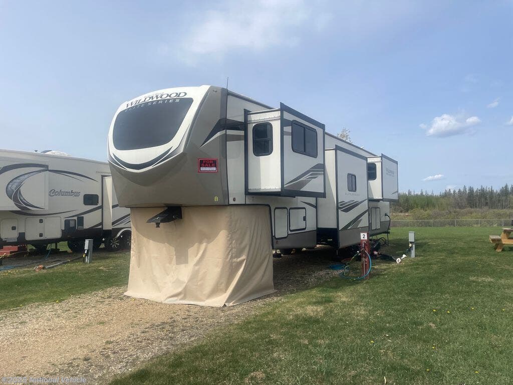 Used 2023 Forest River Wildwood Heritage Glen Elite 36FL available in Saint Albert, Alberta