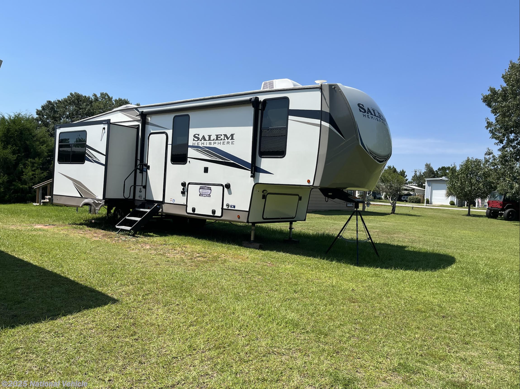 Used 2022 Forest River Salem Hemisphere 286RL available in Summerdale, Alabama