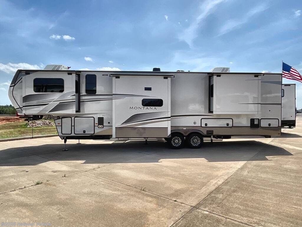 Used 2024 Keystone Montana 3761FL available in Kingsland, Texas