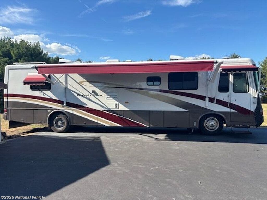 Used 2001 Newmar Dutch Star 4095 available in Paris, Illinois