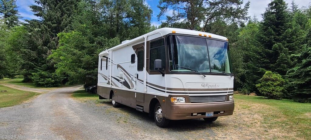 Used 2004 Monaco RV Monarch 30PDD available in Yacolt, Washington