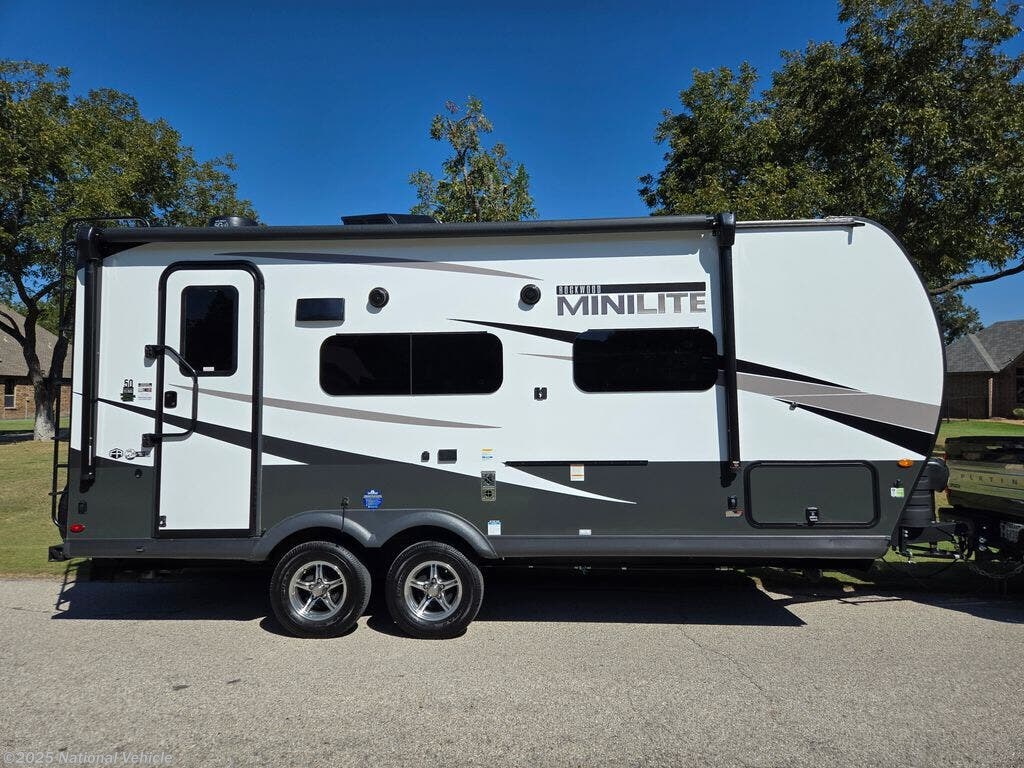 Used 2025 Forest River Rockwood Mini Lite 2109S available in Fort Worth, Texas