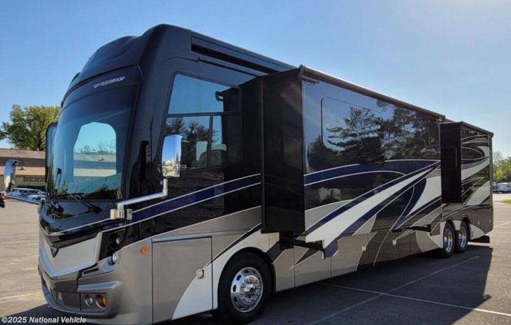 Used 2018 Fleetwood Discovery LXE 44H available in Bonita Springs, Florida