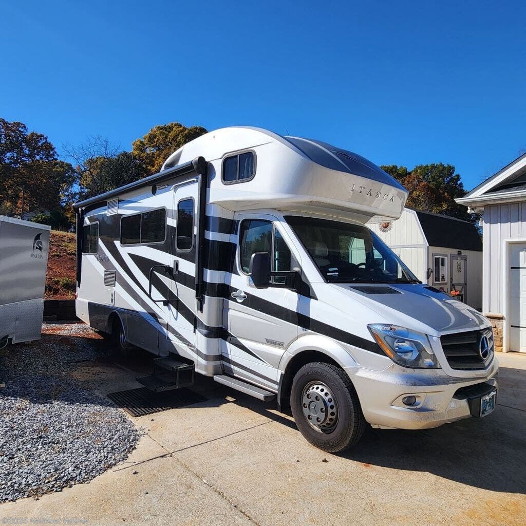 Used 2016 Itasca Navion 24G available in Lenoir City, Tennessee