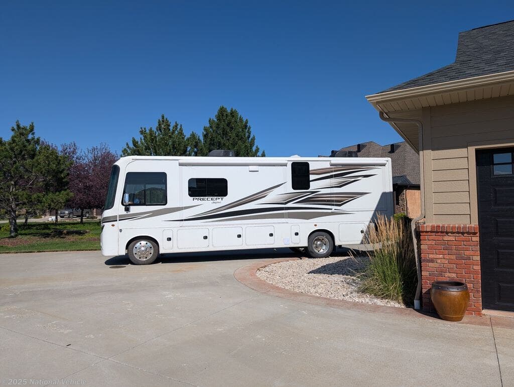 Used 2018 Jayco Precept 31UL available in Billings, Montana