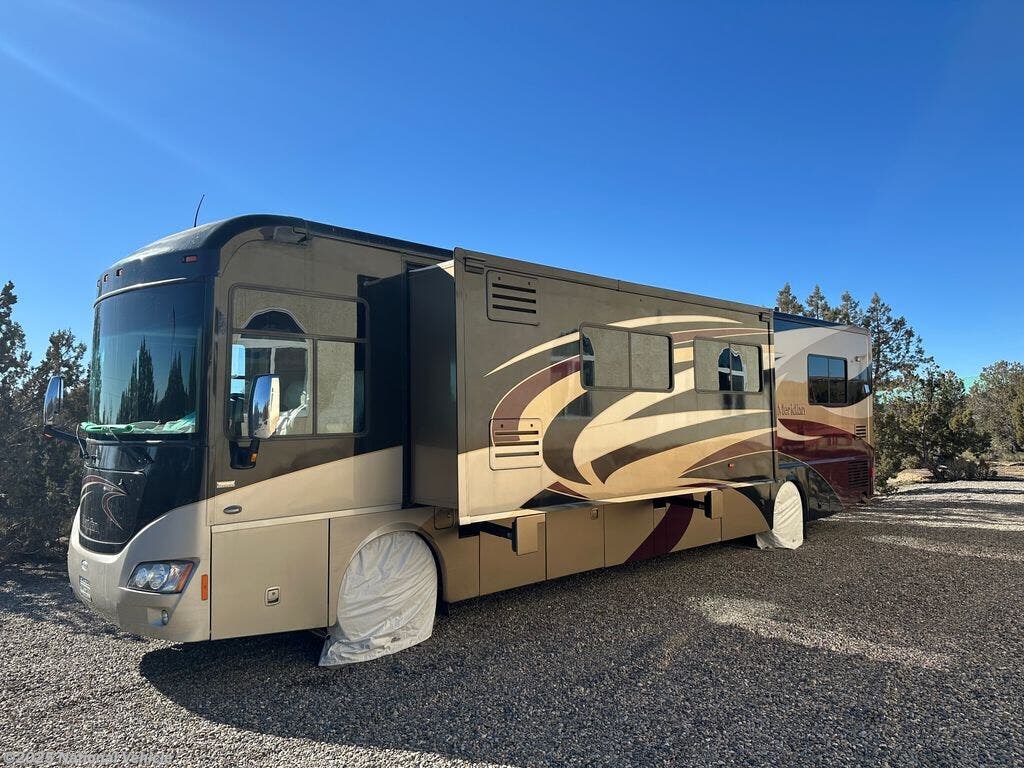 Used 2010 Itasca Meridian 40T available in Farmington, New Mexico