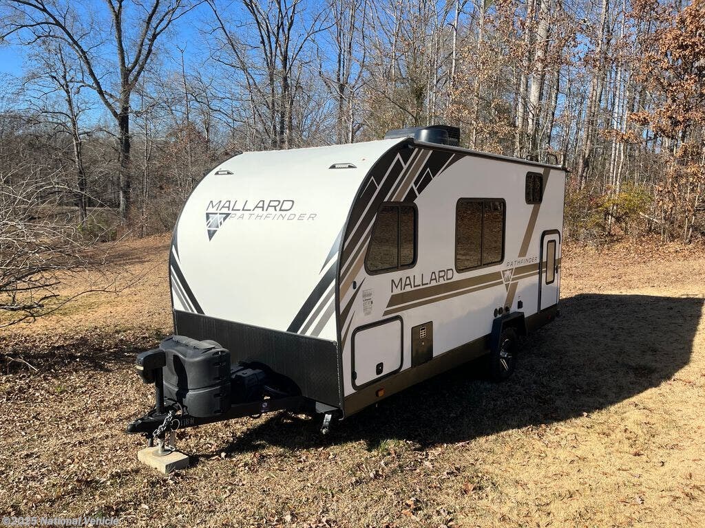 Used 2022 Heartland Mallard Pathfinder 17QBH available in Easley, South Carolina