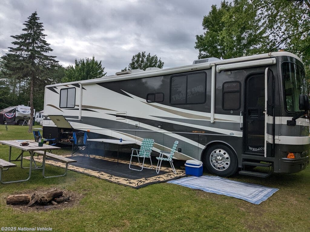 Used 2004 Fleetwood Expedition 37U available in Mount Pleasant, Michigan