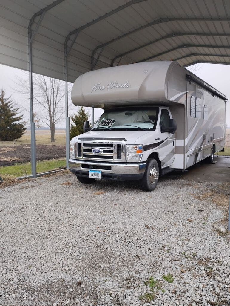Used 2015 Thor Motor Coach Four Winds 31W available in Centerville, Iowa