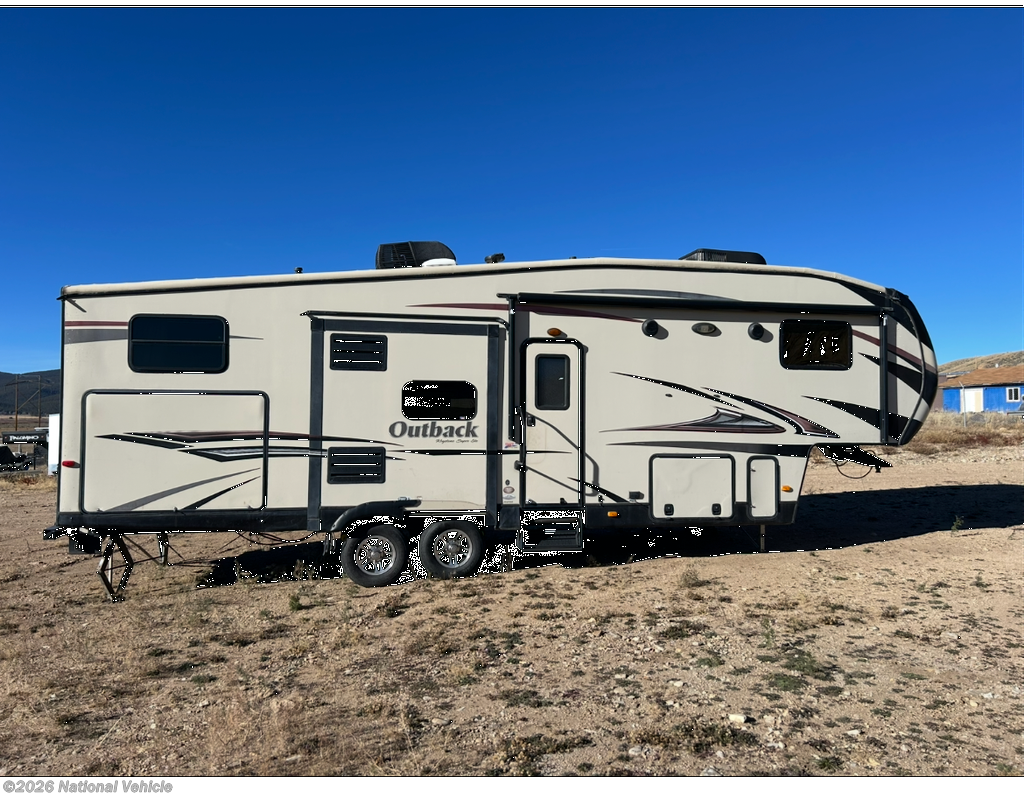 Used 2015 Keystone Outback Super-Lite 302FBH available in Mission Hills, Kansas