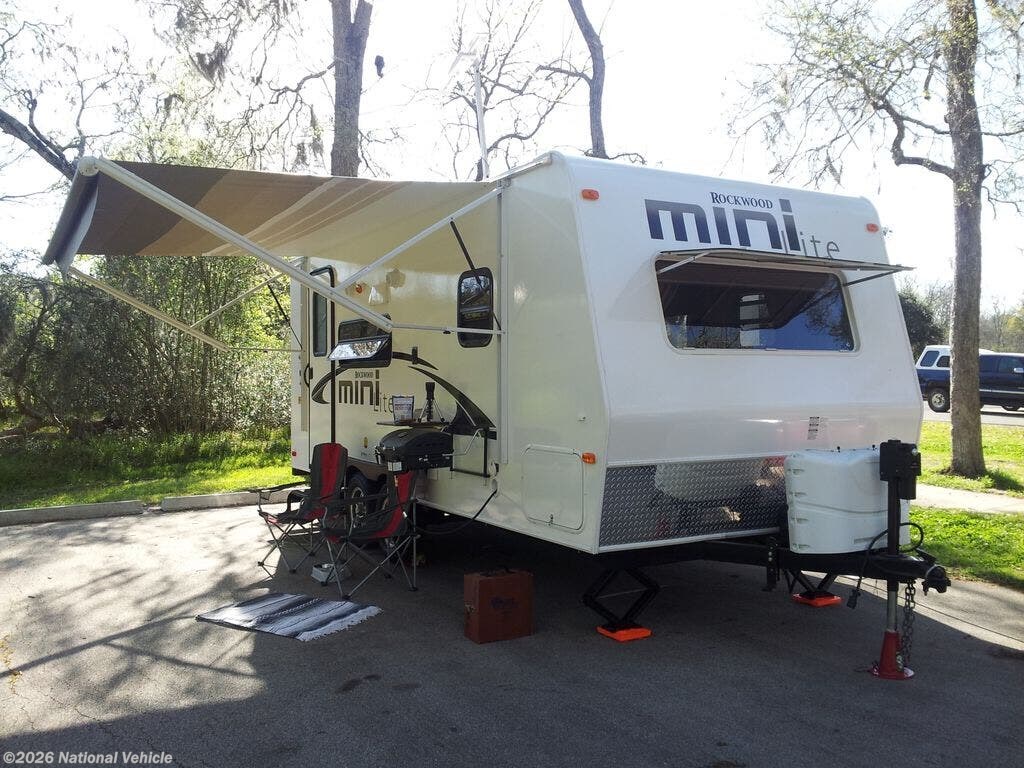 Used 2013 Forest River Rockwood Mini Lite 2109S available in Sugar Land, Texas