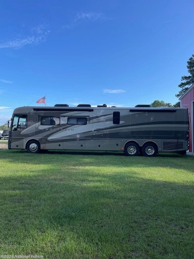 Used 2007 Fleetwood  American Tradition 42R available in Southport, North Carolina