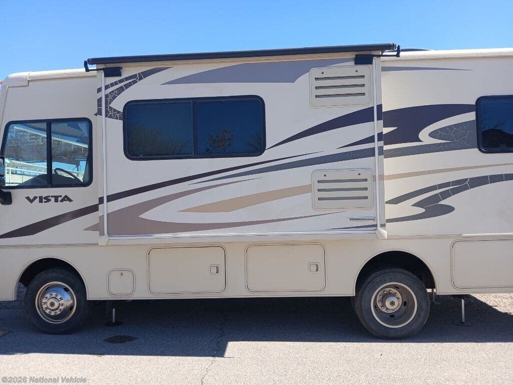 Used 2015 Winnebago Vista 26HE available in Bernalillo, New Mexico
