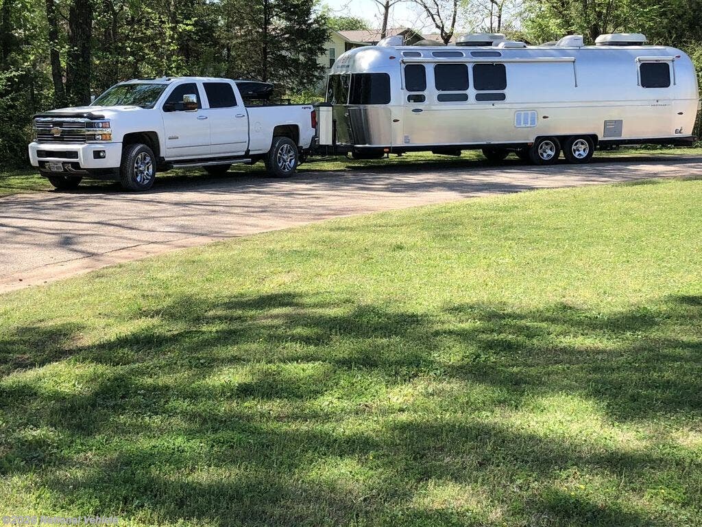 Used 2010 Airstream Classic Limited 31 available in Greensburg, Kansas