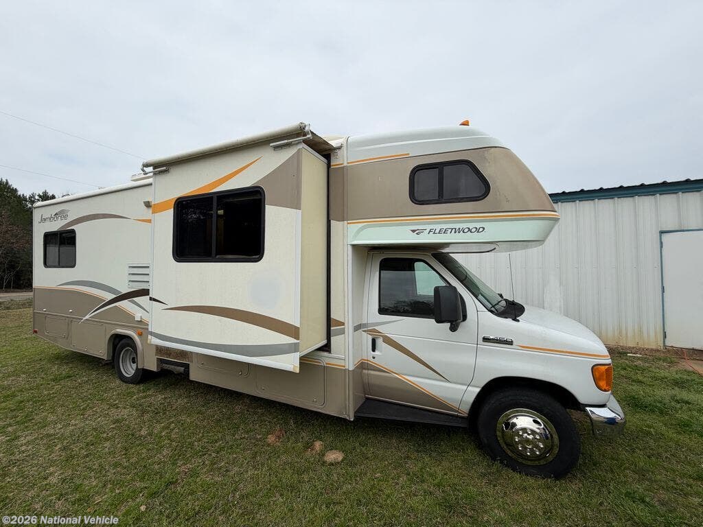 Used 2008 Fleetwood Jamboree Sport 29V available in Huntington, Texas