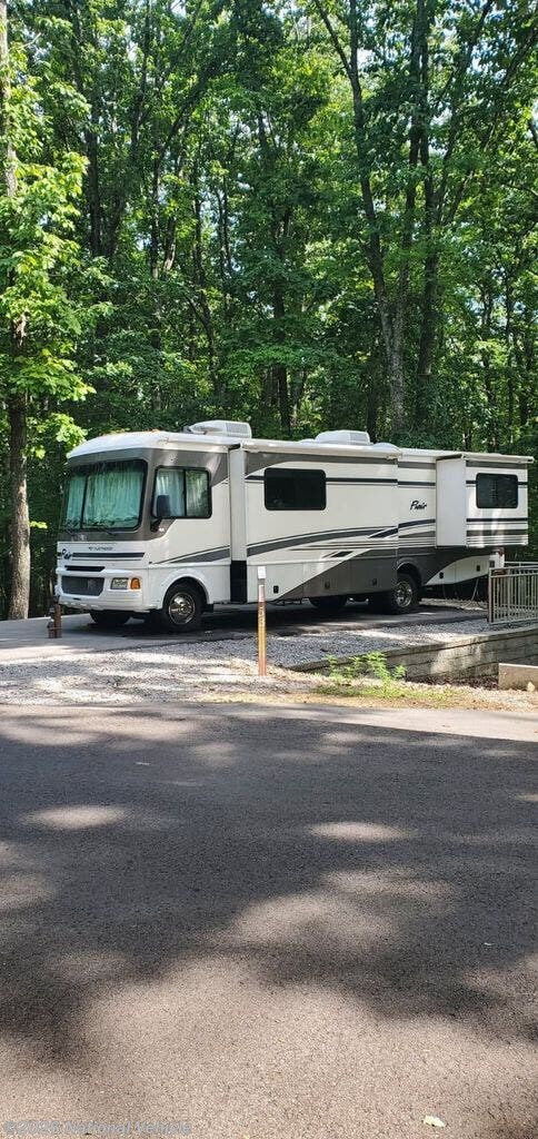 Used 2005 Fleetwood Flair 31A available in Chatsworth, Georgia