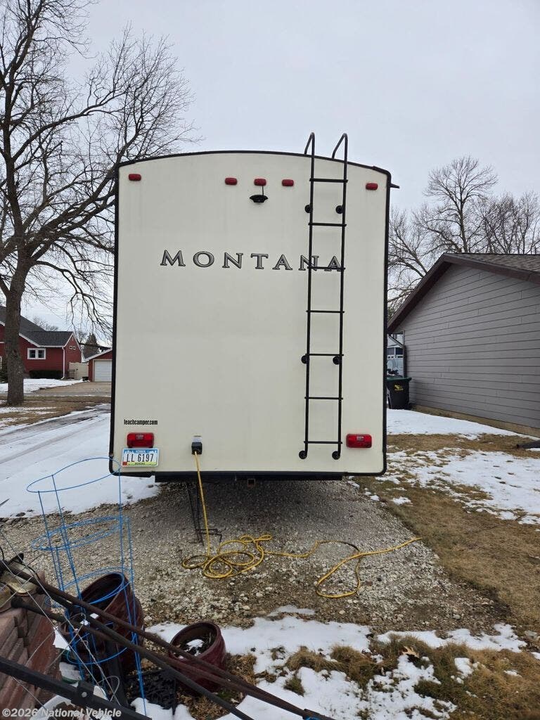 Used 2019 Keystone Montana 3701LK available in Onawa, Iowa