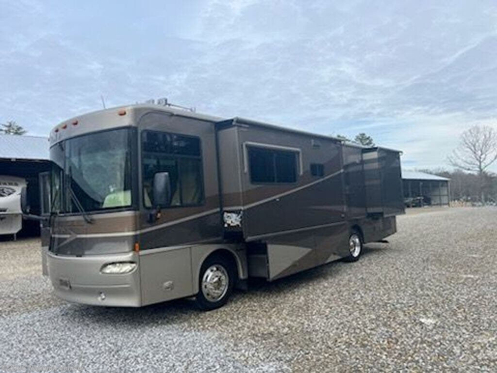Used 2005 Itasca Meridian 34H available in Murphy, North Carolina