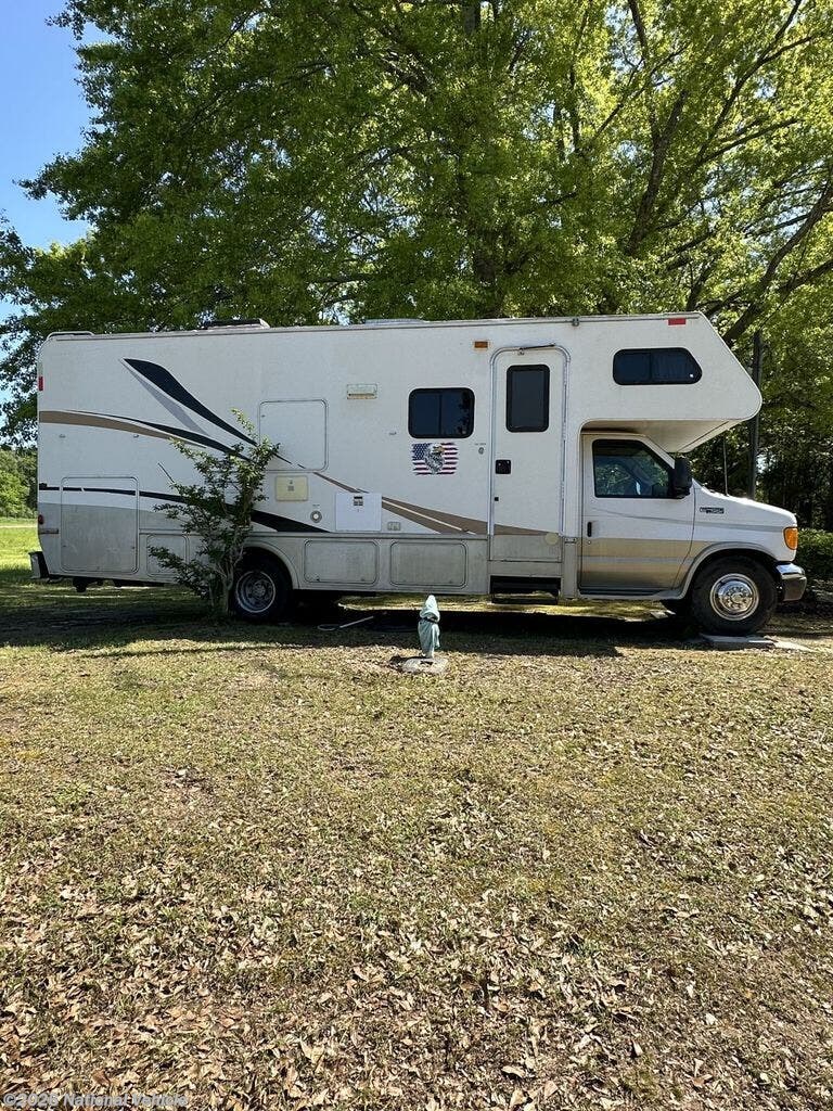 Used 2005 R-Vision Trail-Lite 25RKG available in Collins, Mississippi