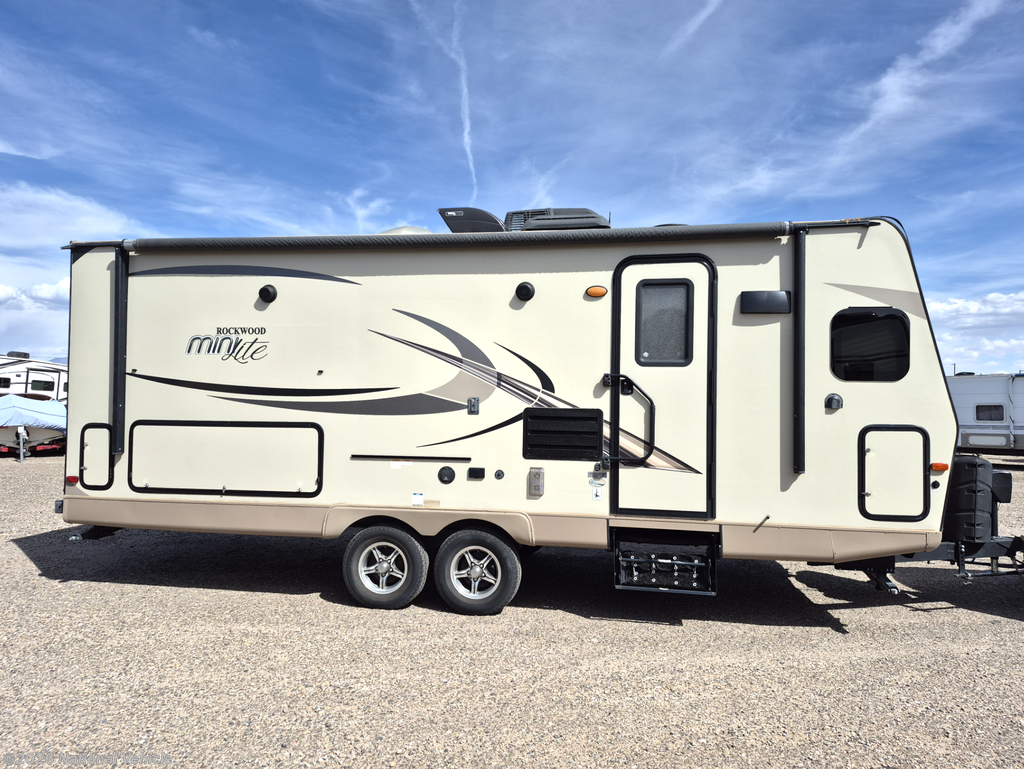 Used 2018 Forest River Rockwood Mini Lite 2506S available in Albuquerque, New Mexico