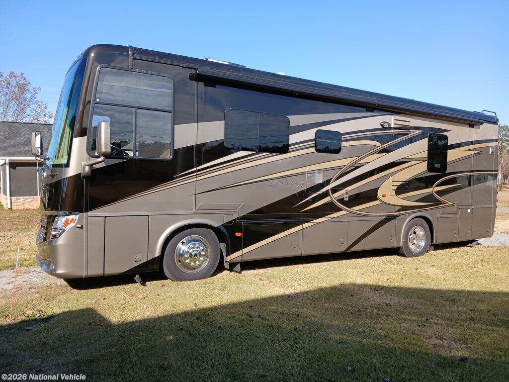 Used 2016 Newmar Ventana LE 3436 available in Gadsden, Alabama