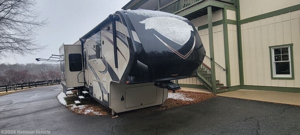 Used 2014 Grand Design Momentum 385TH available in Leesburg, Virginia