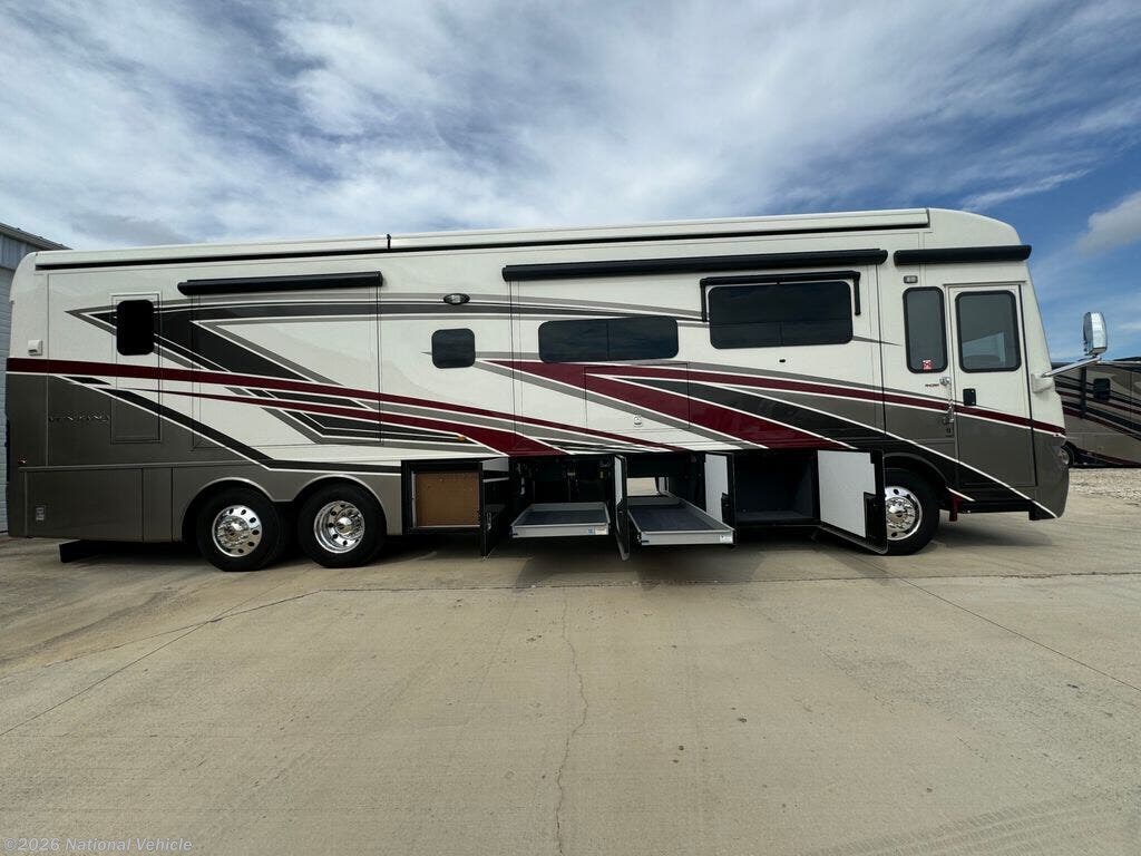 Used 2022 Newmar Ventana 4037 available in Helotes, Texas