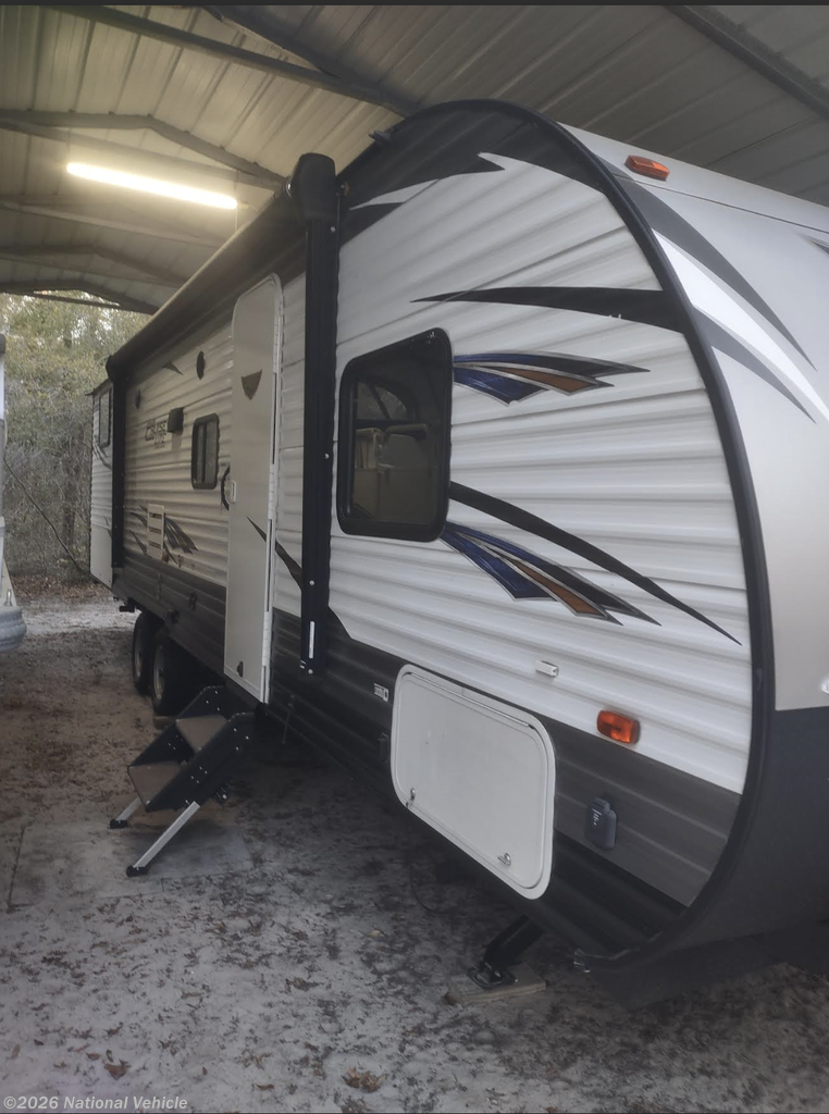 Used 2018 Forest River Salem Cruise Lite 282QBXL available in Old Town, Florida