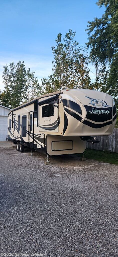 Used 2015 Jayco Pinnacle 38FLSA available in Linwood, Michigan