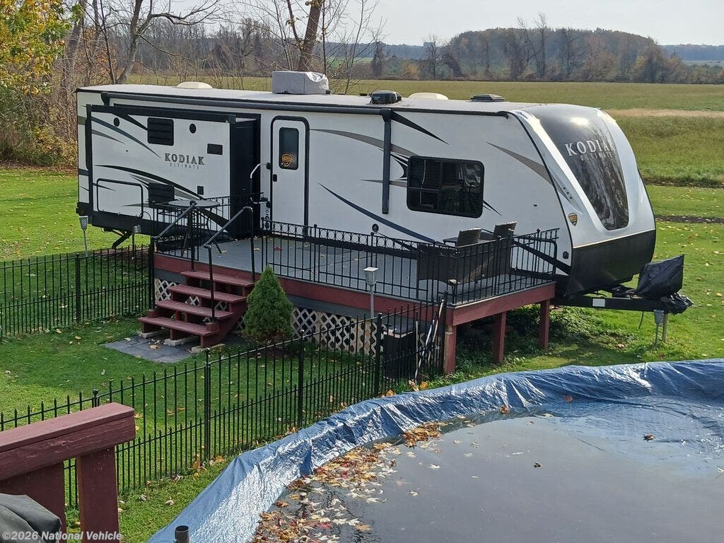 Used 2019 Dutchmen Kodiak Ultimate 3211RLSL available in Brockport, New York