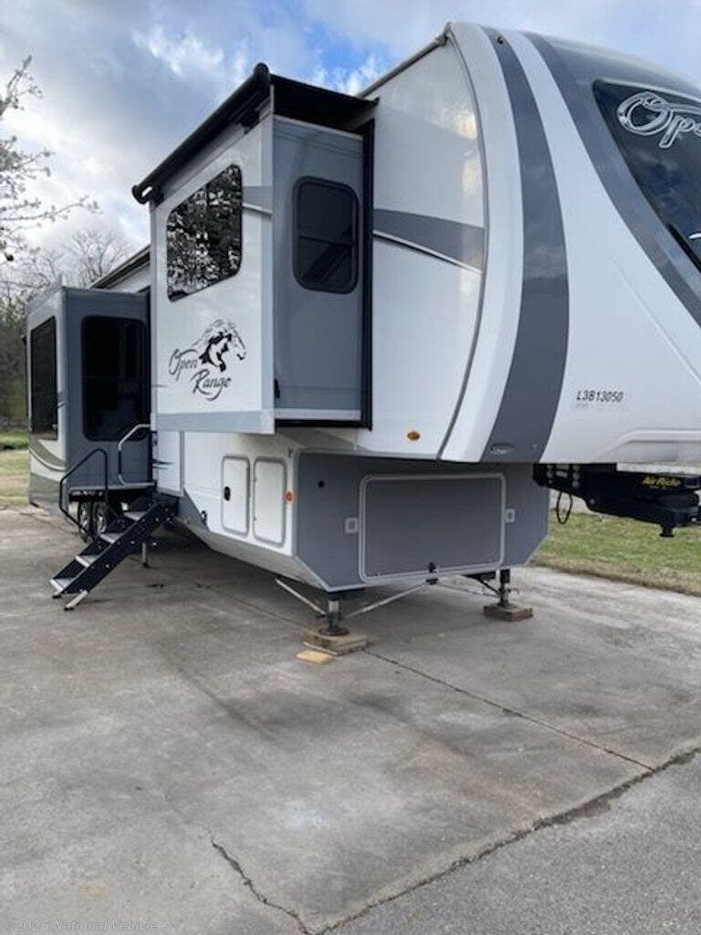 Used 2020 Highland Ridge Open Range 376FBH available in Memphis, Tennessee