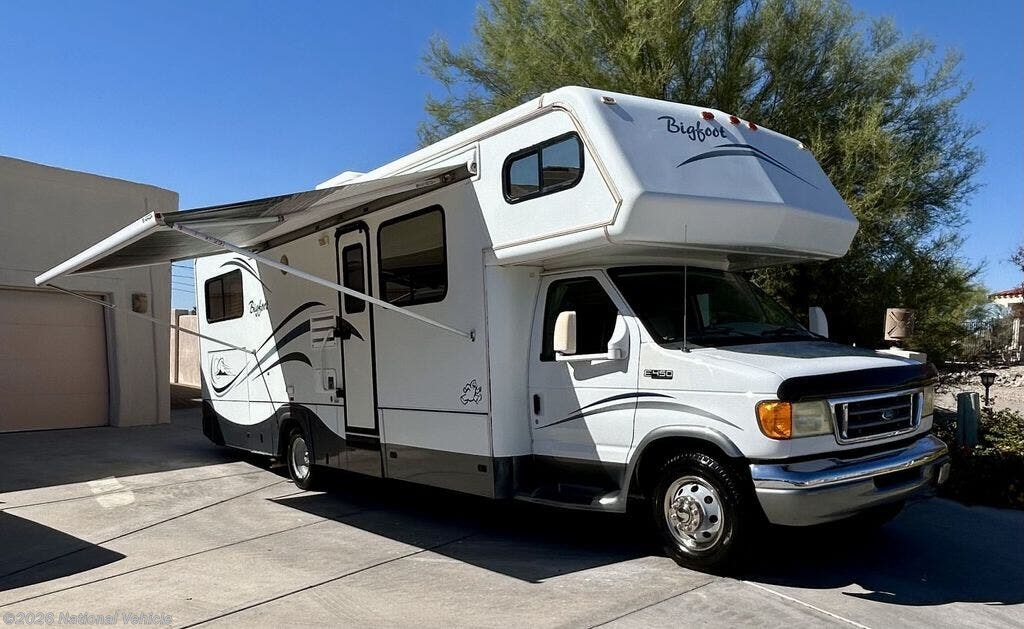 Used 2004 Bigfoot  Motorhomes 29RQ available in Lake Havasu, Arizona