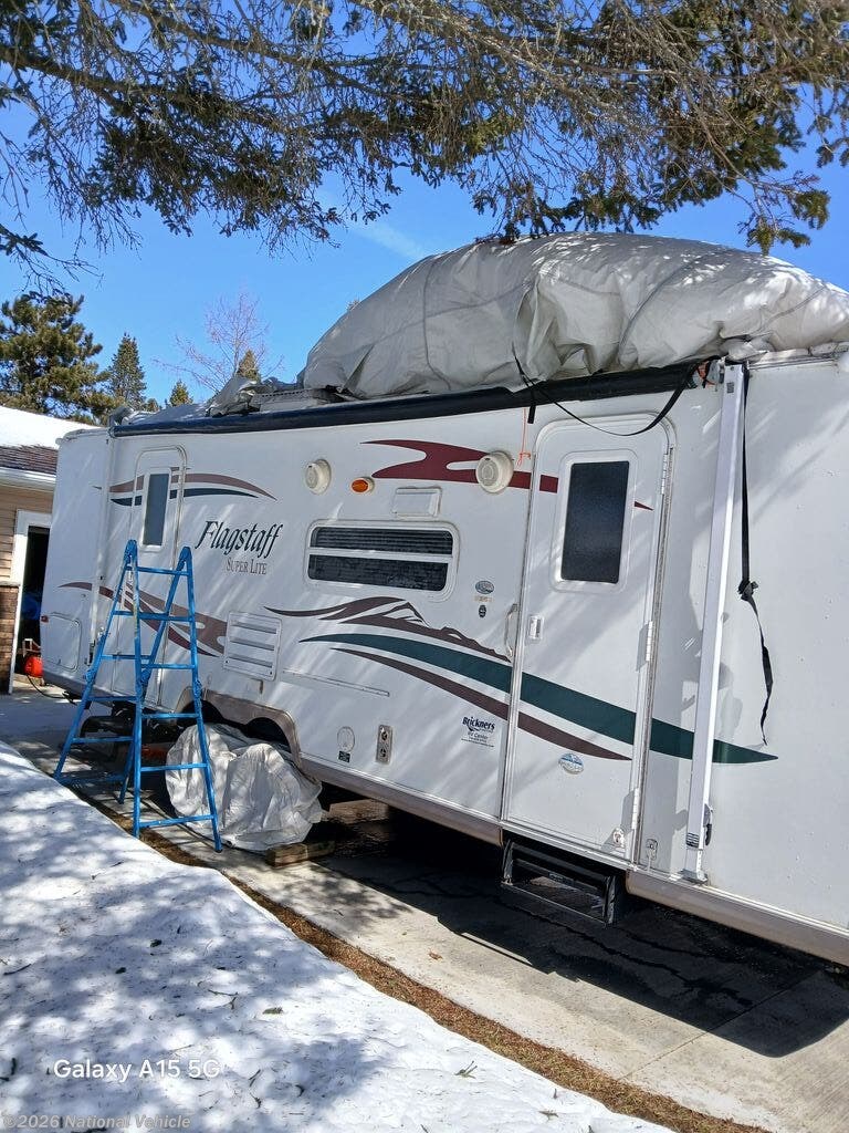 Used 2008 Forest River Flagstaff Super Lite 26FS available in Antigo, Wisconsin