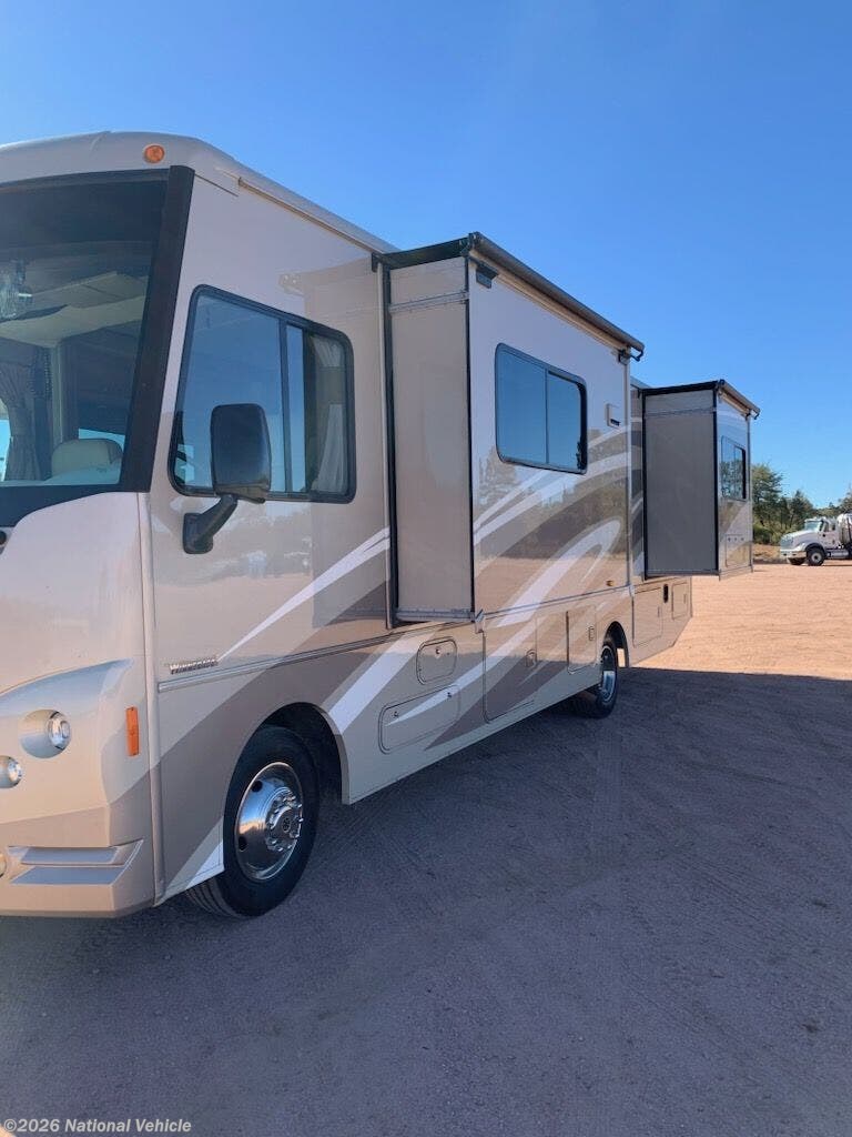 Used 2015 Itasca Sunstar 30T available in Payson, Arizona