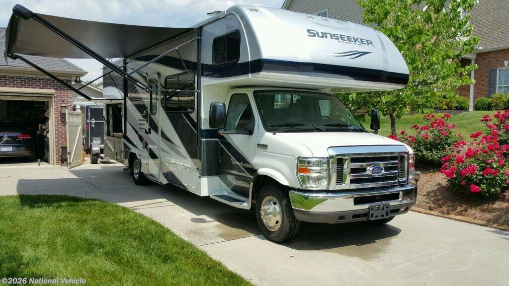 Used 2018 Forest River Sunseeker 2860DS available in Lenoir City, Tennessee