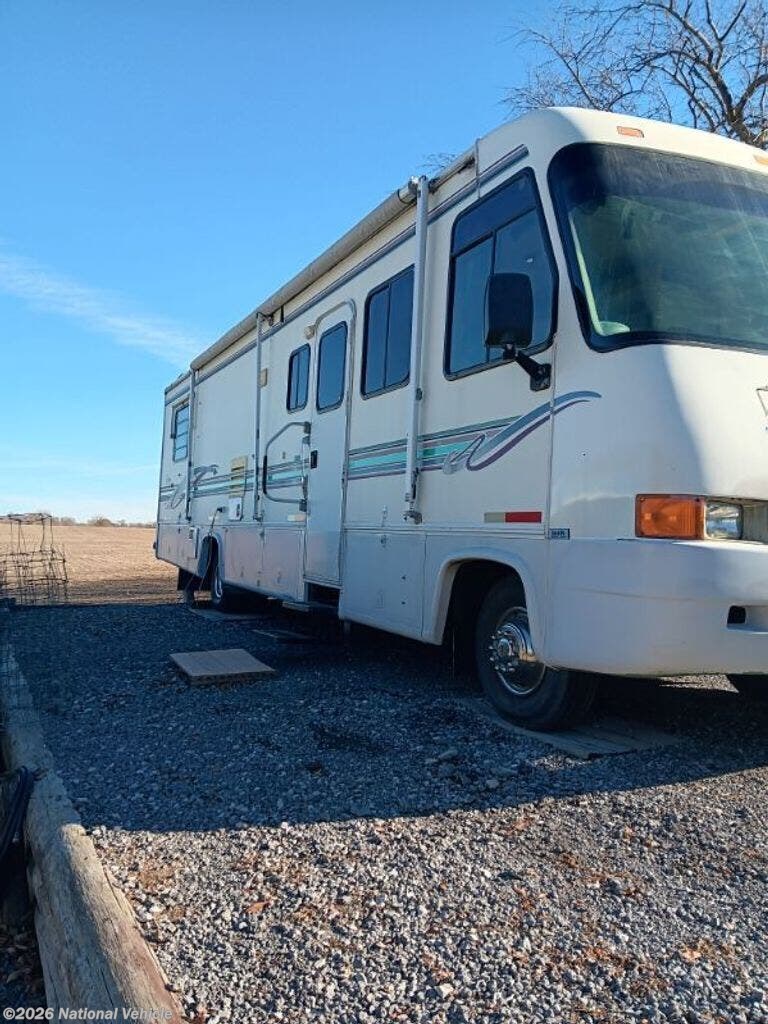 Used 1997 Georgie Boy Cruise Master 3515DS available in West Branch, Iowa