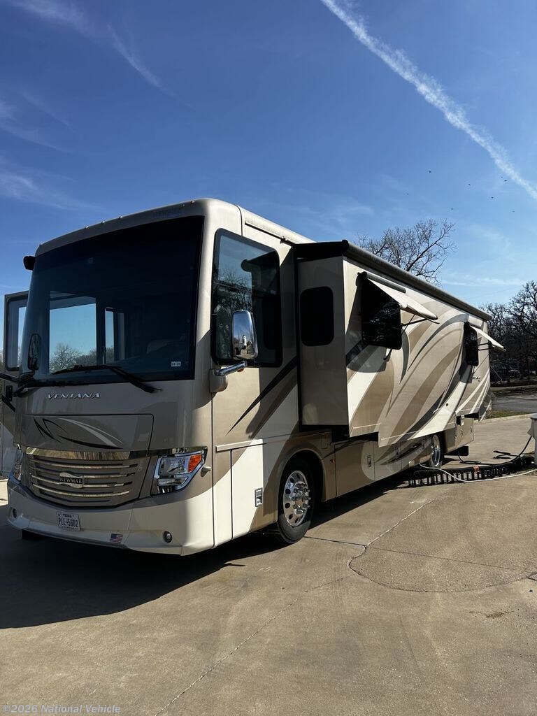 Used 2019 Newmar Ventana 3407 available in Flower Mound, Texas