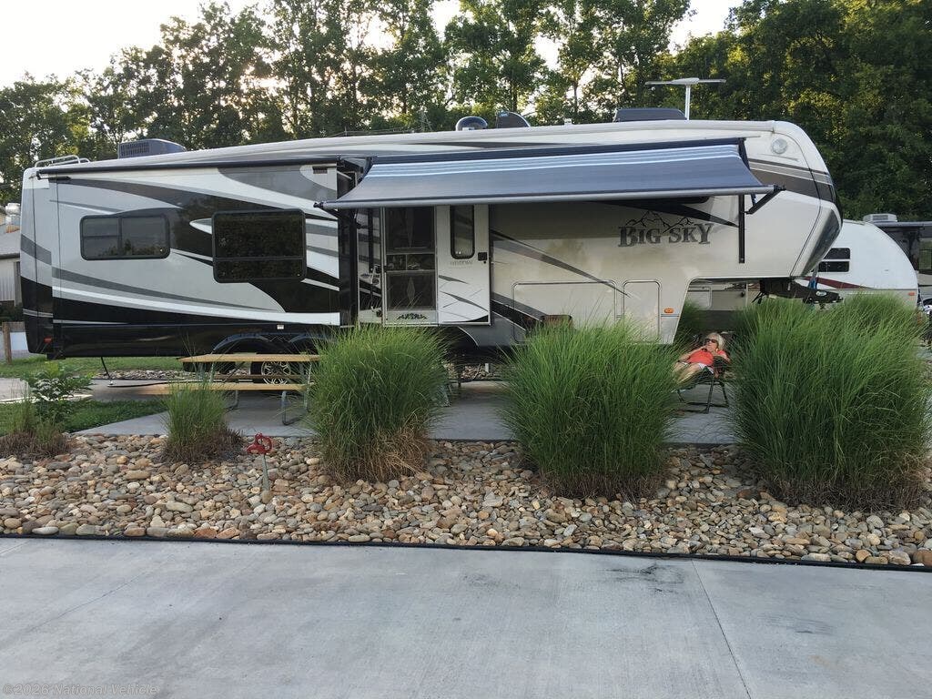 Used 2012 Keystone Montana Big Sky 3582RL available in Maryville, Tennessee