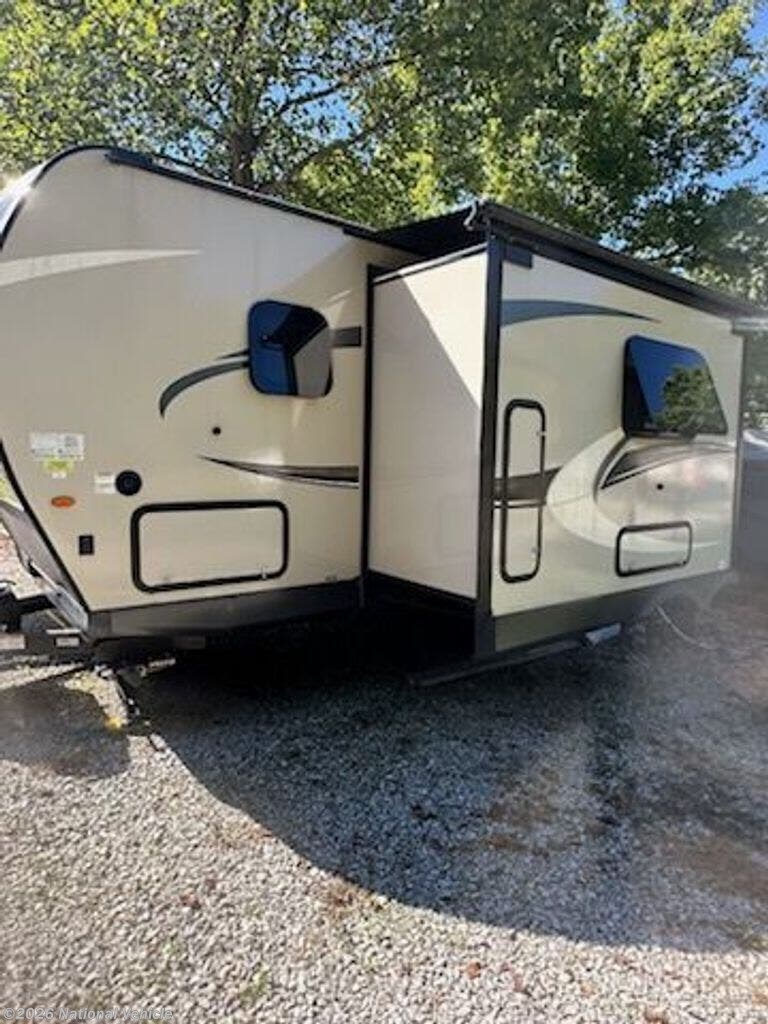 Used 2021 Forest River Rockwood Mini Lite 2509S available in Elyria, Ohio