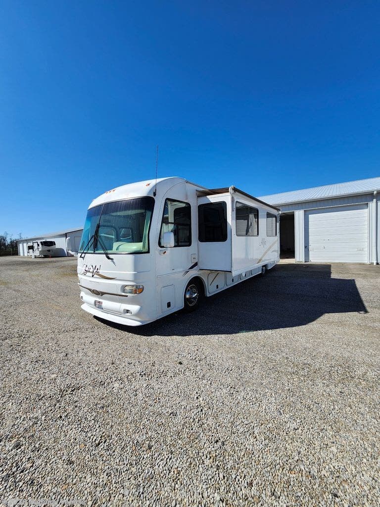 Used 2004 Alfa See Ya 40FD available in Navarre, Ohio