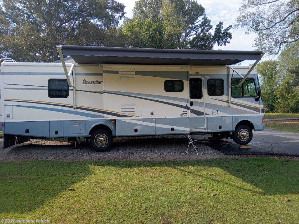 Used 2005 Fleetwood Bounder 34F available in Jackson, Tennessee