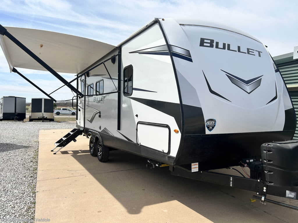 Used 2022 Keystone Bullet Ultra Lite 221RBS available in Edmond, Oklahoma