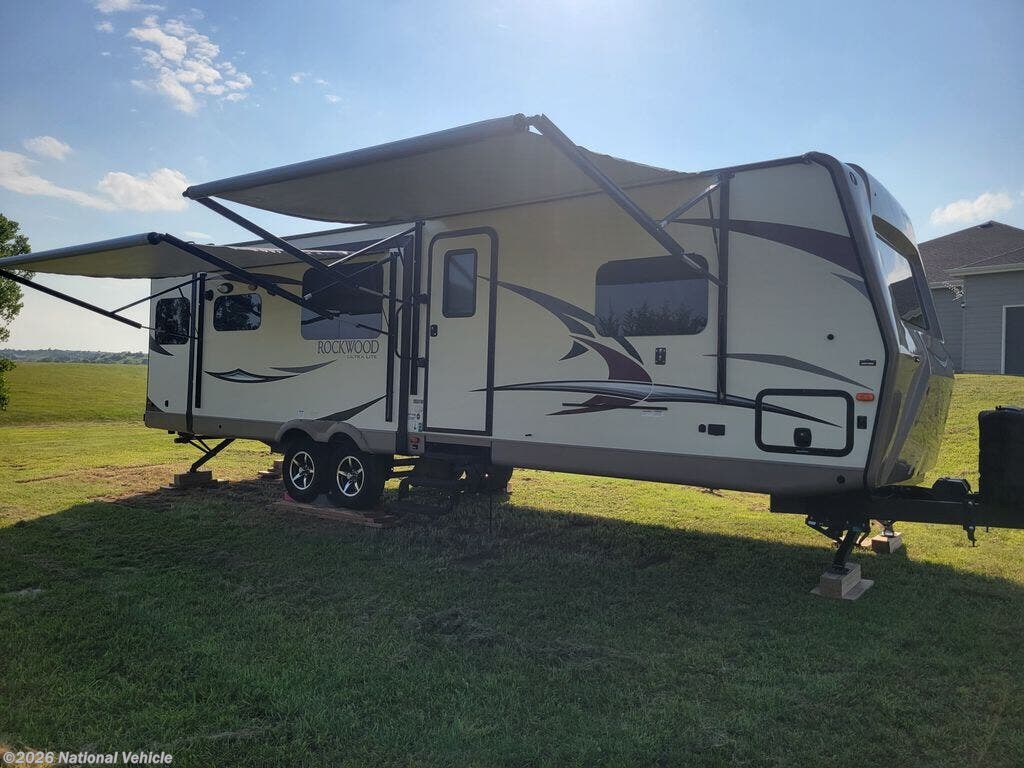 Used 2018 Forest River Rockwood Ultra Lite 2906WS available in Bennington, Kansas