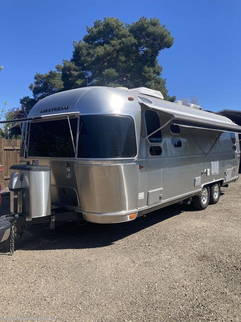 Used 2016 Airstream Flying Cloud 26U available in Boise, Idaho