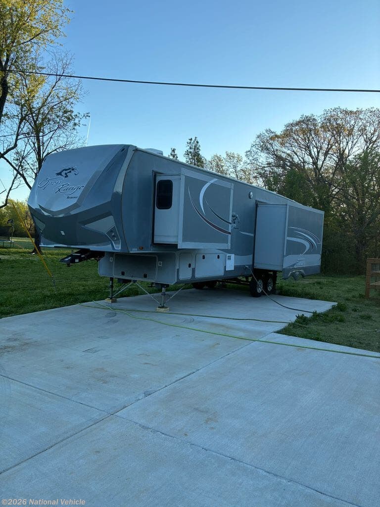 Used 2016 Highland Ridge  Roamer 348RLS available in Siloam Springs, Arkansas