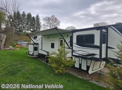Used 2022 Keystone Montana High Country 377FL available in York, Pennsylvania